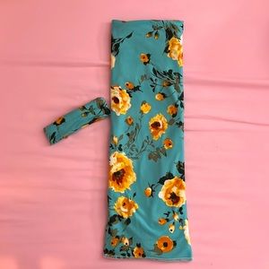 NEVER USED BABY GIRL SWADDLE SET WITH MATCHING HEADBAND